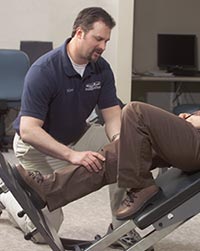 Health Quest Physical Therapist treating lower extremity